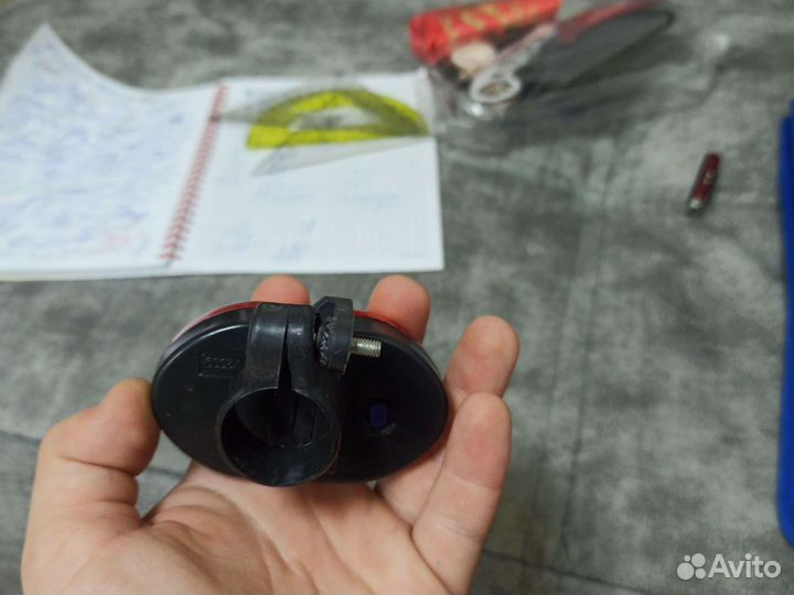 Фонарь велосипедный