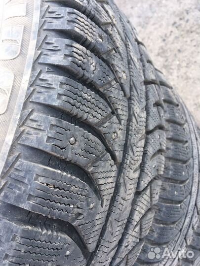 Bridgestone Ice Cruiser 7000 225/55 R17