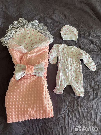 Комплект на выписку новорожденной