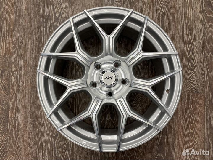 Новые 17 диски 5/114,3