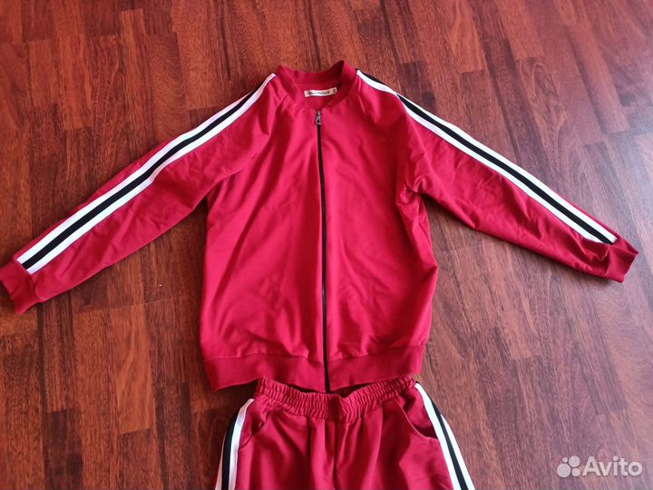 Спортивный костюм