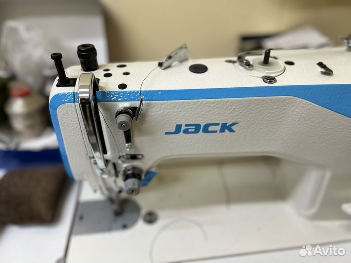 Швейная машинка Jack H2