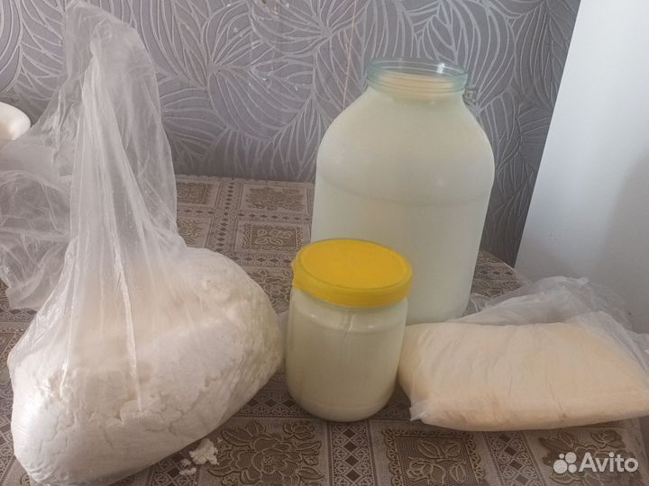 Молоко коровье домашнее