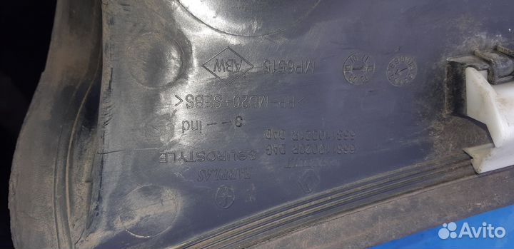 Renault Megane 3 жабо