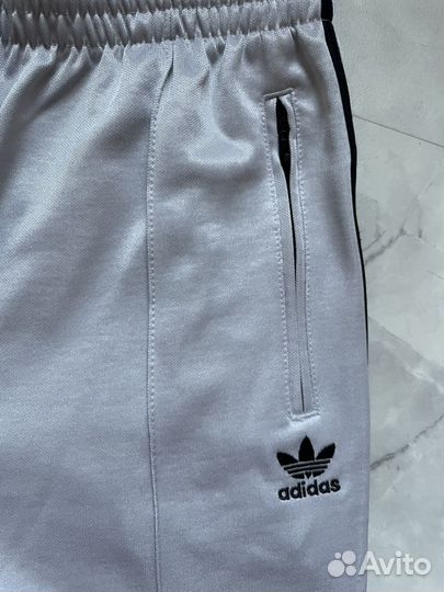 Adidas оригинал брюки женские 42/44 новые