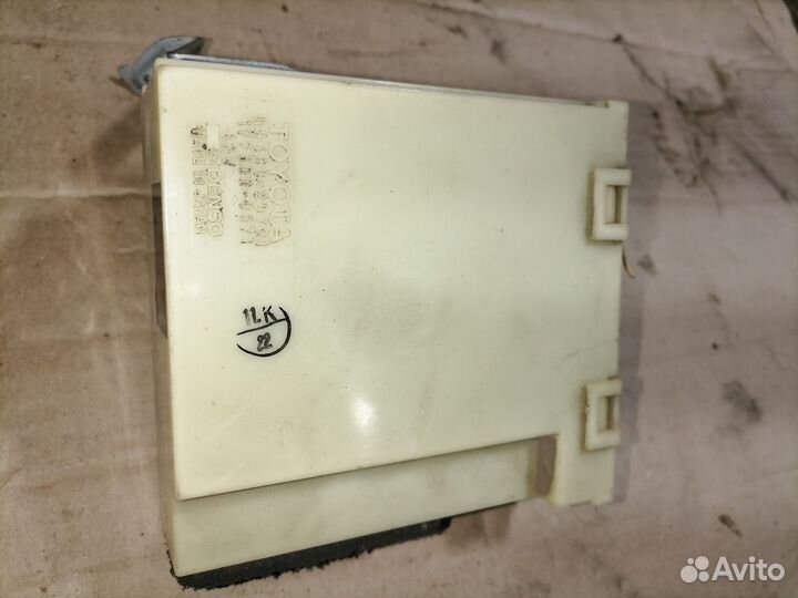 Блок управления климатом Тойота Карина ед