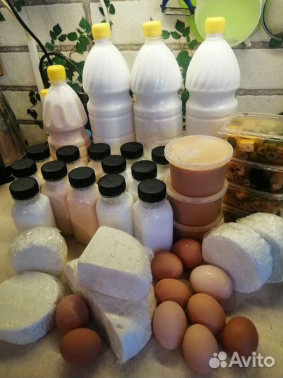 Молоко козье,яйца,тушёнка