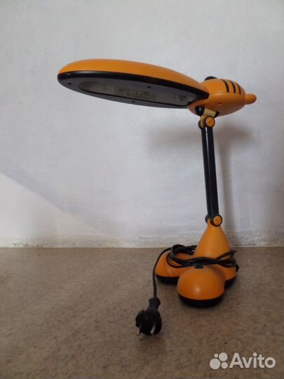 Настольная лампа Тигренок camelion KD-506