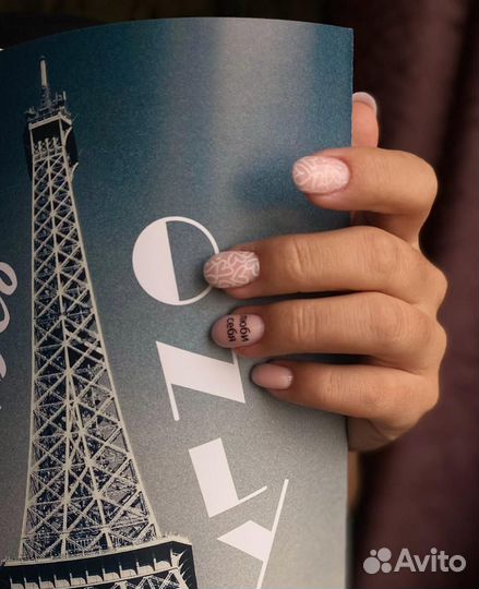 Маникюр с покрытием гель лак