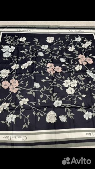 Шелковый платок Dior разные оттенки