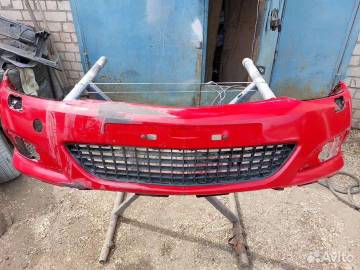 Бампер передний на opel astra h gtc