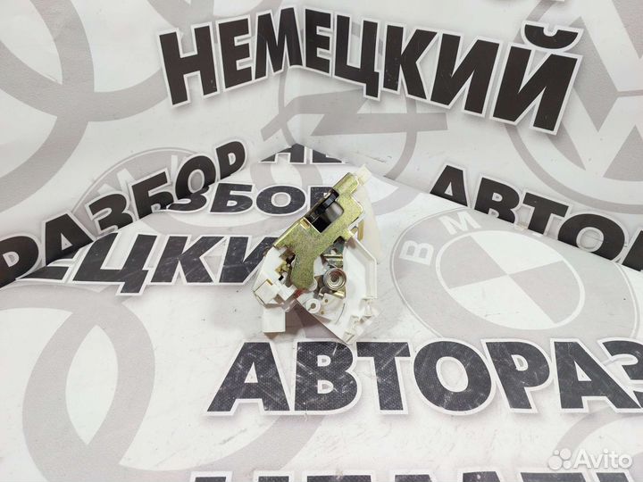 Замок двери задний левый Ford Mondeo 3