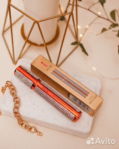 Удлиняющая тушь для ресниц