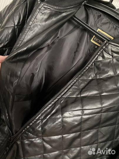 Бомбер мужской стеганый