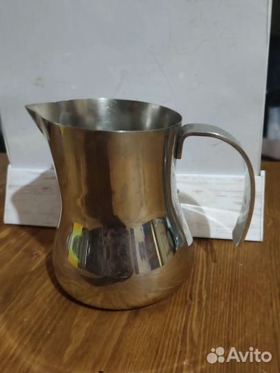 Питчер для молока