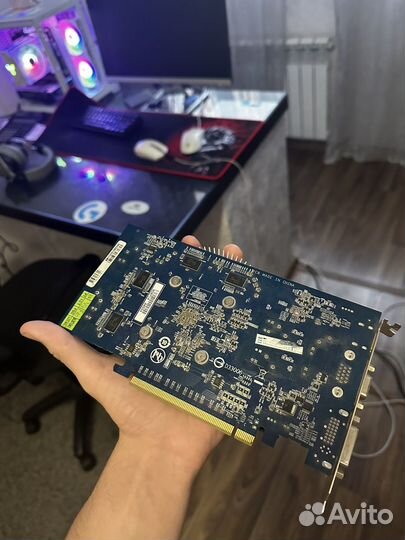 Radeon HD 6670 1gb