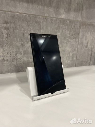 Смартфон Sony XA 2 Dual две sim карты