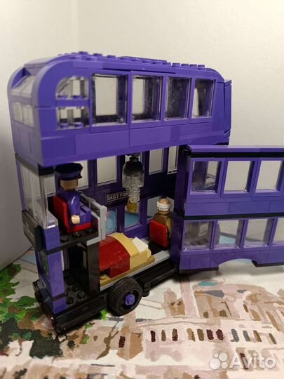 Лего трëхэтажный автобус