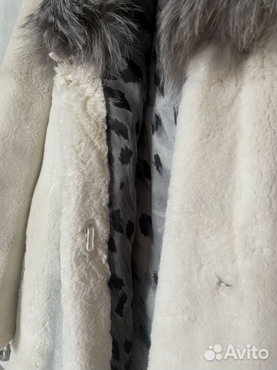 Шуба мутоновая с капюшоном