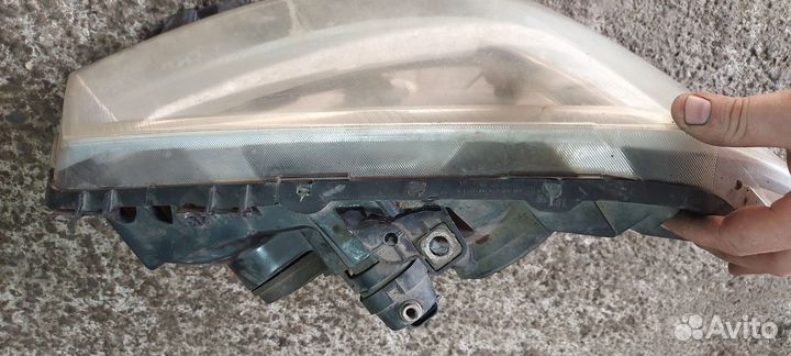 Фара рено меган 2