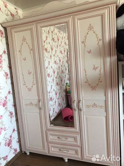 Шкаф 3х дверный Алиса для принцессы