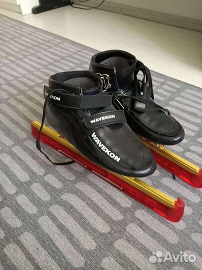 Коньки Wavekon