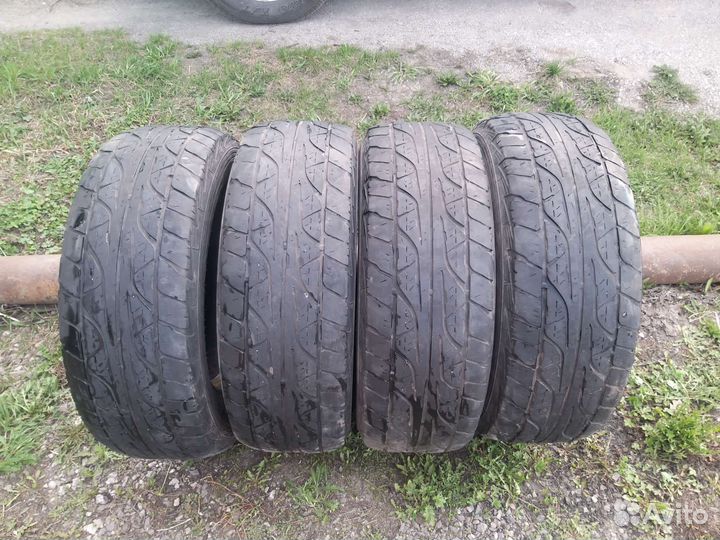 Dunlop Grandtrek AT3 275/65 R17