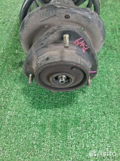 Амортизатор подвески передний левый Subaru Legacy