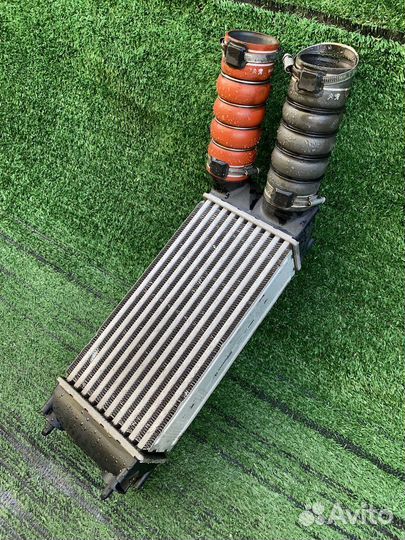 Радиатор интеркулера Peugeot 308 4 A/C 4A/C T7W5F0