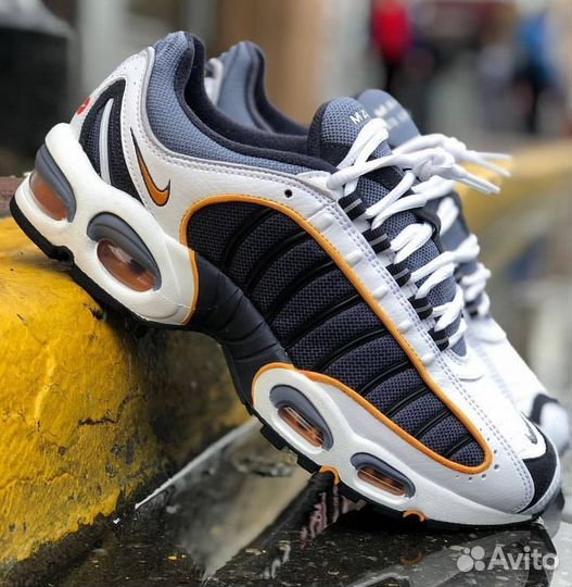 Nike Air Max tailwind 4 с желтой полоской