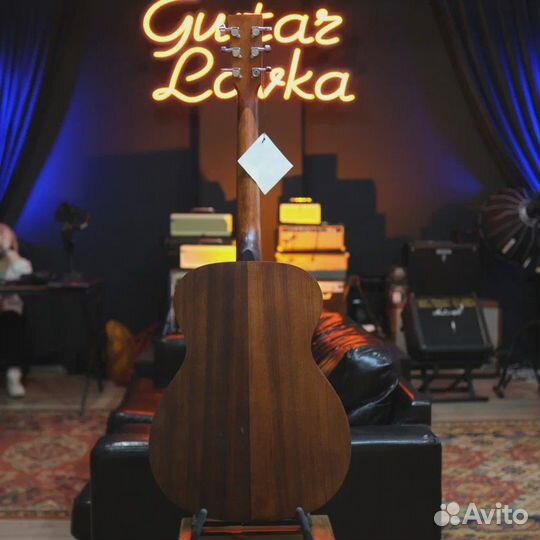 Акустическая гитара Ditson 000-10 с дефектом