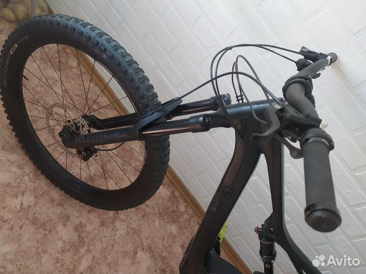 Turbo levo 2018 L size