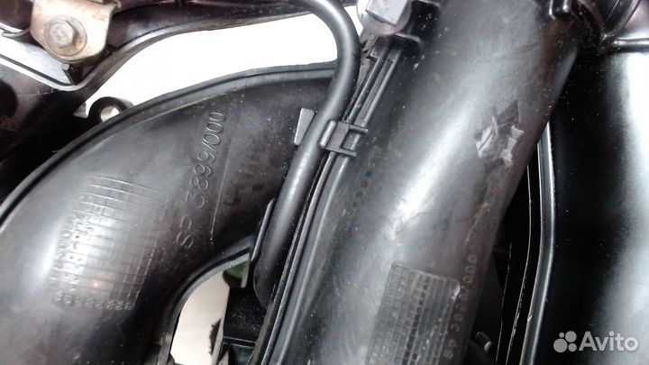 Коллектор впускной Ford Mondeo 3, 2001