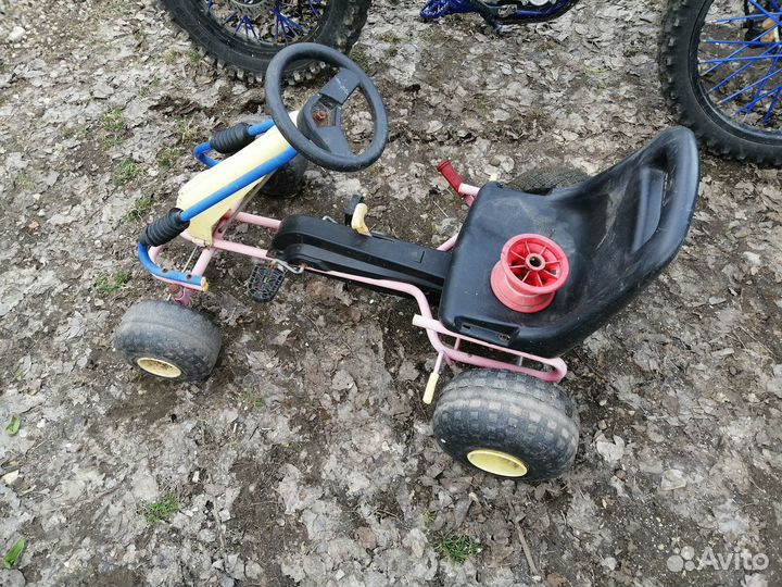 Детский четырехколесный велосипед