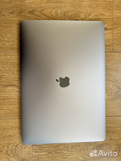 Apple MacBook Pro 15