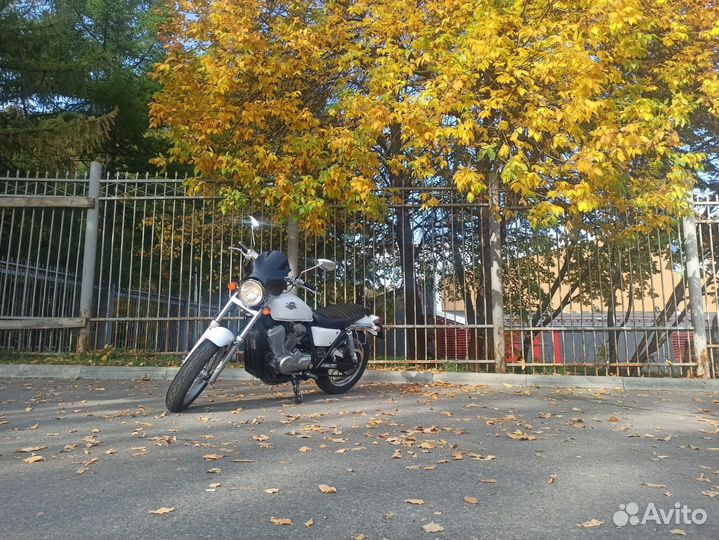 Honda VRX 400