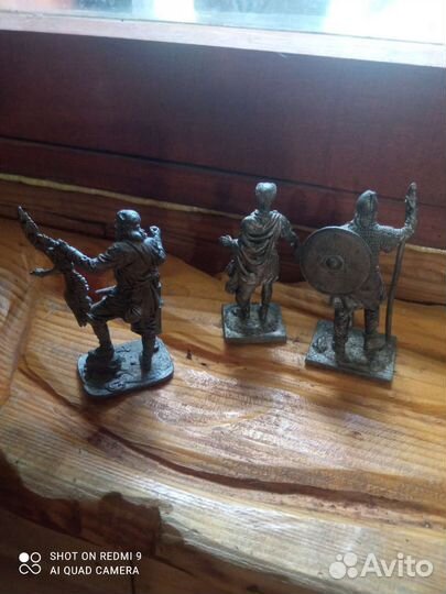 Миниатюра оловянные солдатики