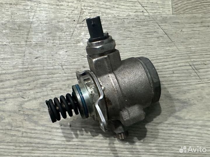 Насос (тнвд) бензиновый для Skoda Rapid