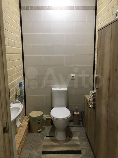 Дом 220 м² на участке 6 сот.