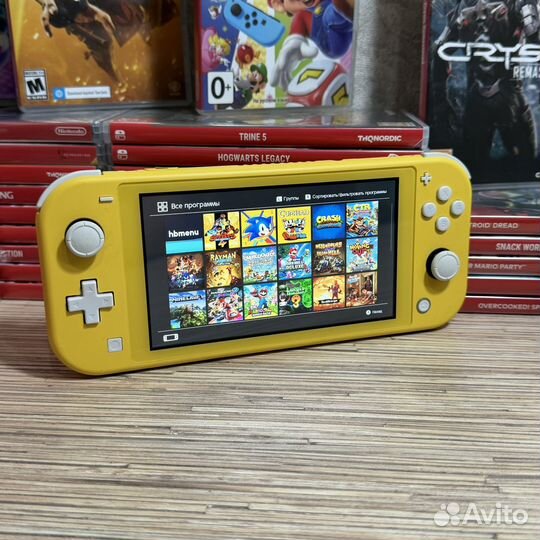 Чипованная HwFly Nintendo Switch + 40Игр