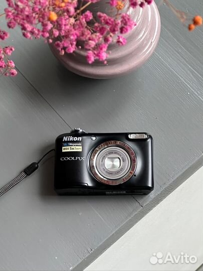 Цифровой фотоаппарат Nikon Coolpix L27