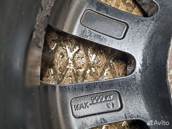 Hankook Winter I'Pike RS2 W429 215/65 R16
