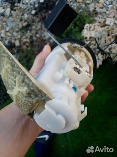 Датчик уровня топлива тойота королла версо 2006