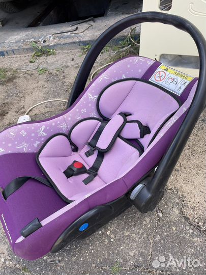 Детское кресло для машины