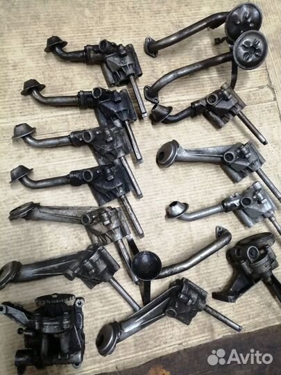 Насос масляный audi 100 А6 VAG (054 115 109А)