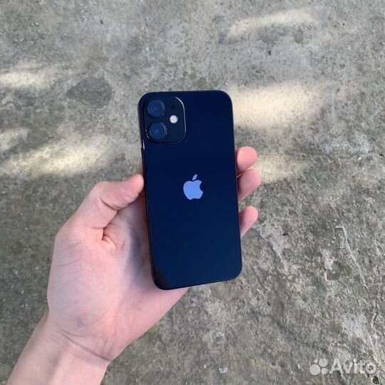 iPhone 12 mini, 64 ГБ
