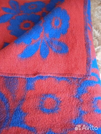 Одеяло шерстяное. 1,5 спальное