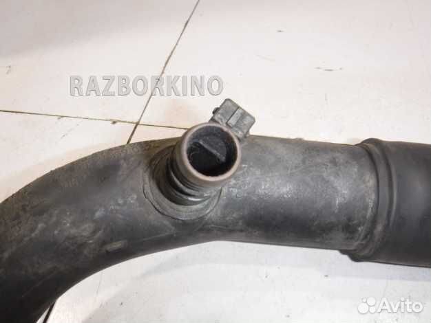 Патрубок воздушного фильтра