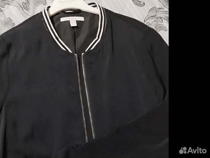 Бомбер женский