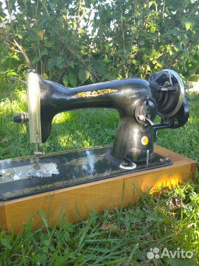 Швейная машинка